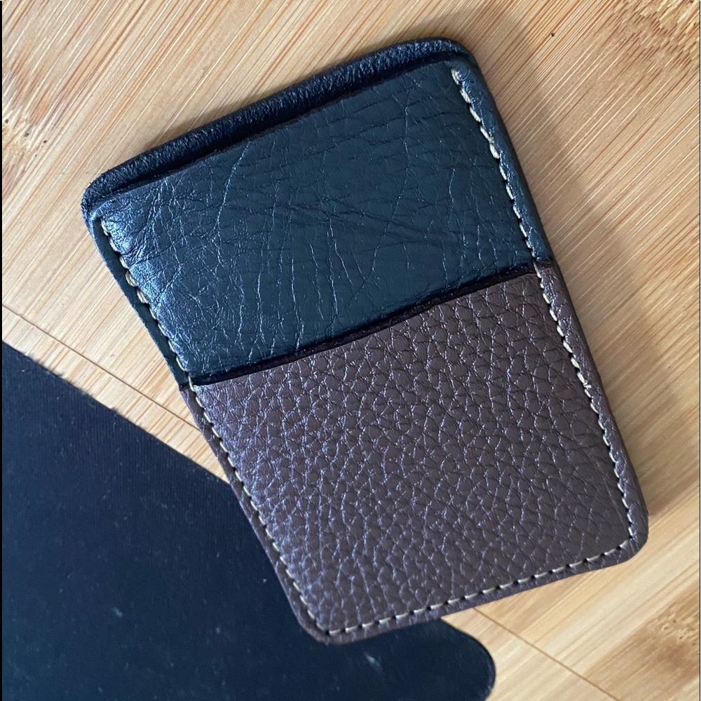 Wallet - Picture 3 of 4